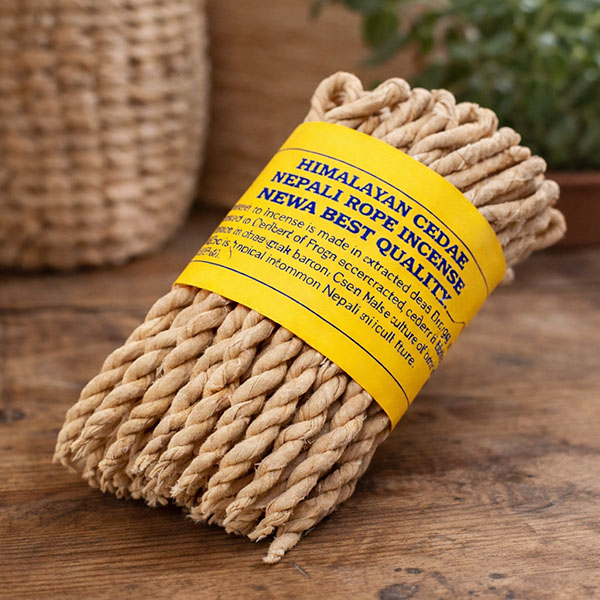 Kadzidło sznurkowe nepalskie cedr