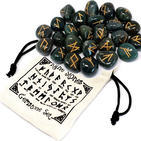 Kamień runiczny, alfabet runiczny - Heliotrop