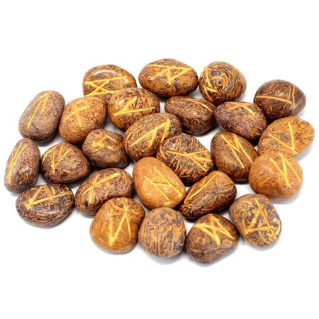 Kamień runiczny, alfabet runiczny - Jaspis Wężowy