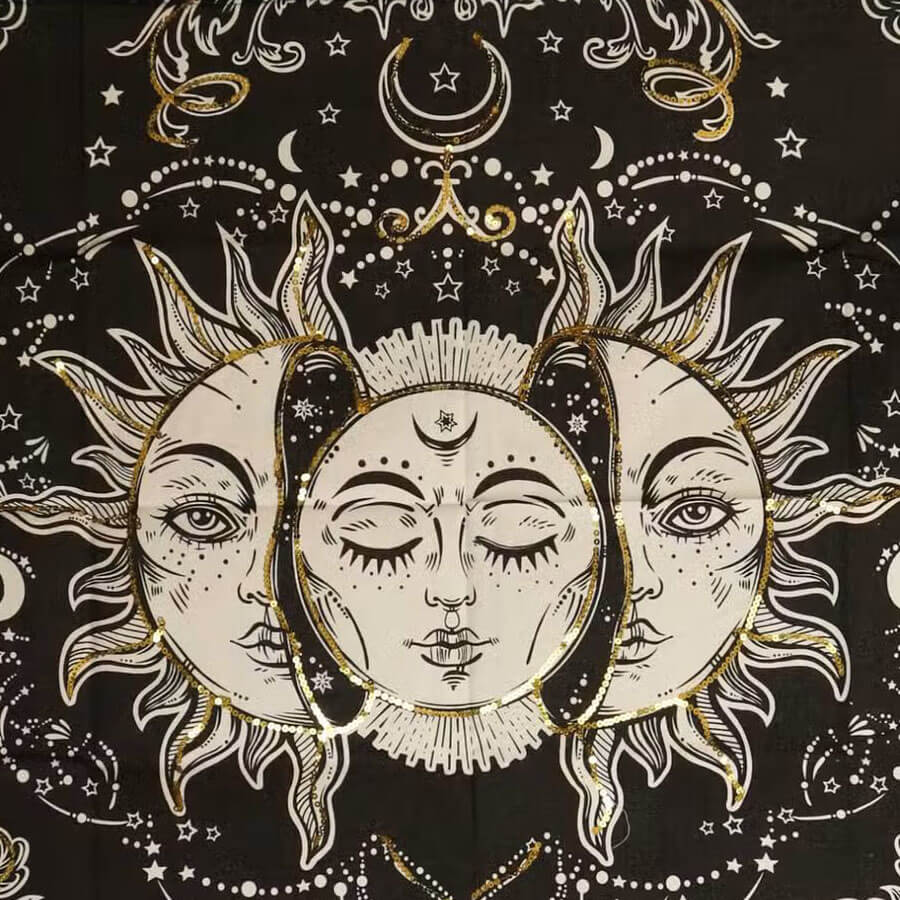 Tkanina na ścianę Bogini Słońca i Księżyca 70 x 110 cm